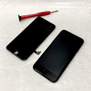 iPhone8 液晶交換修理