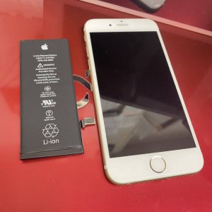 iPhone 6 バッテリー交換
