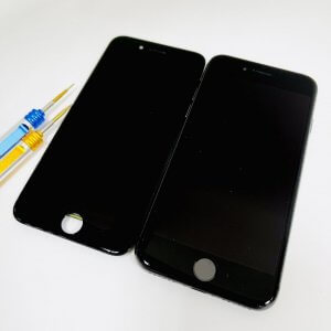 iPhone8 液晶交換修理