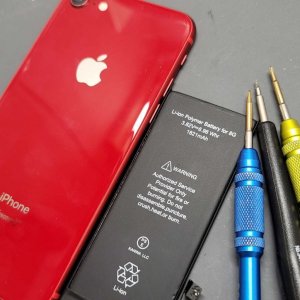 iPhone8　バッテリー交換