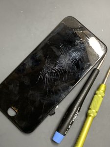 iPhoneSE2 フロントパネル交換