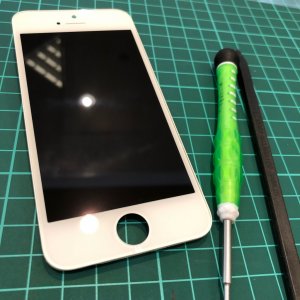 iPhoneSE 液晶交換