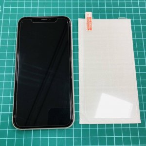 iPhone XR 強化ガラス交換