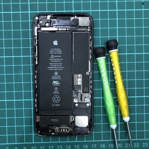 iPhone7 バッテリー交換