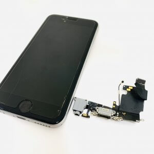 iPhone6ライトニング交換修理