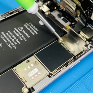 iPhone6s バッテリー交換修理