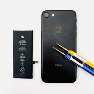 iPhone8バッテリー交換修理
