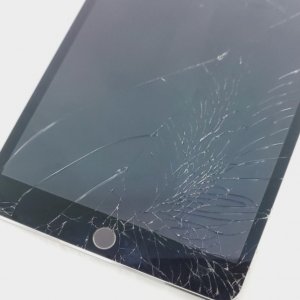 iPad mini4 ガラスパネル交換