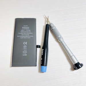 iPhone11バッテリーの充電に時間がかかりアプリがすぐ落ちる→即日バッテリー交換で解決!!【iPhone修理満足度No.1】の当店にお任せください!!