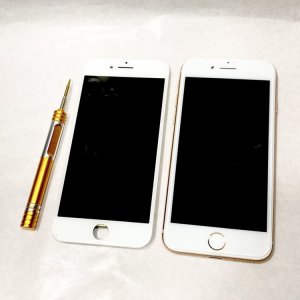 iPhone7パネル交換修理