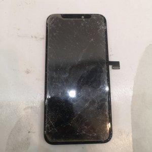 iPhone 11プロ パネル修理