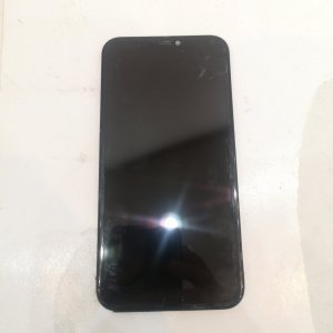 iPhone 11 パネル修理