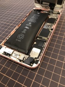 iPhone6S+ バッテリー交換