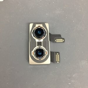 iPhoneXS アウトカメラ交換
