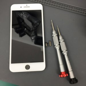 iPhone7Plus 液晶交換