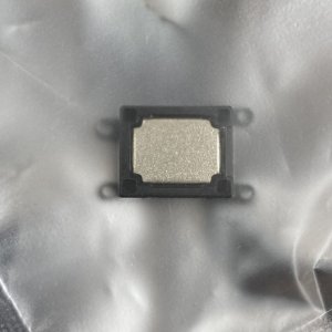 iPhone8 イヤスピーカー修理