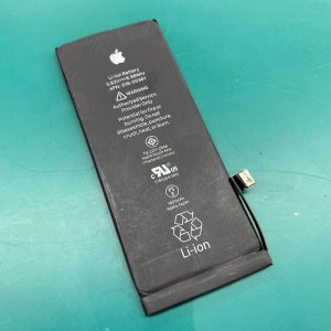 iPhone8 バッテリー交換
