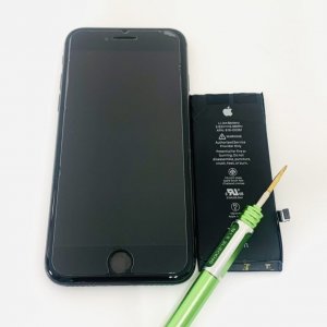iPhone8 バッテリー交換修理