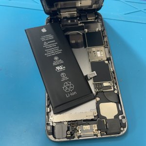 iPhone6s バッテリー交換修理