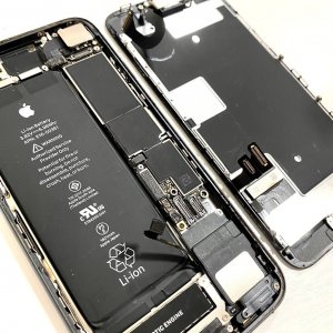 iPhone8 バッテリー交換