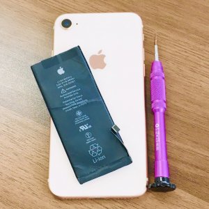 iPhone8 バッテリー交換