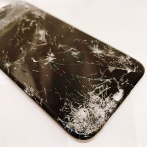 iPhone 7 液晶＋バッテリー交換