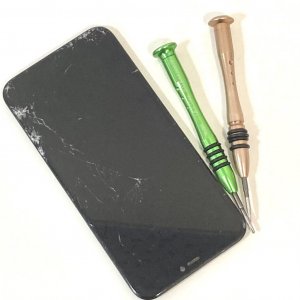 iPhone 11フロントパネル交換