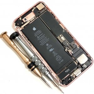 iPhone7 バッテリー交換
