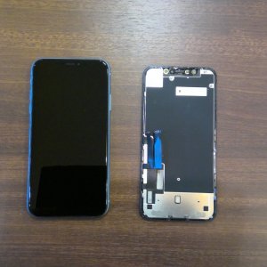 iPhoneXR パネル交換