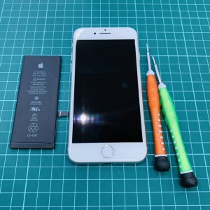 iPhone8 バッテリー交換
