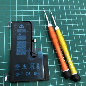 iPhone XS バッテリー交換