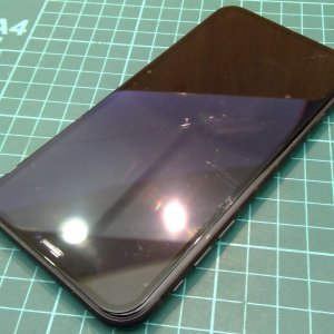 iPhoneXR フロントパネル交換