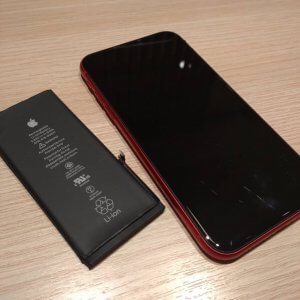iPhone11バッテリー交換修理