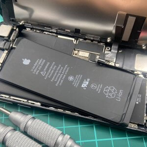 iPhone７　バッテリー交換