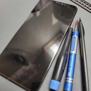 iPhoneXS Max 液晶交換