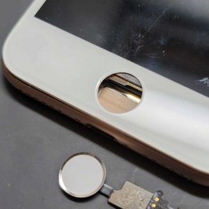 iPhone8 ホームボタン交換