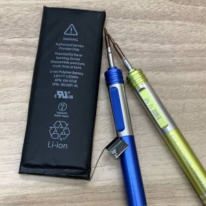 iPhone5S バッテリー交換
