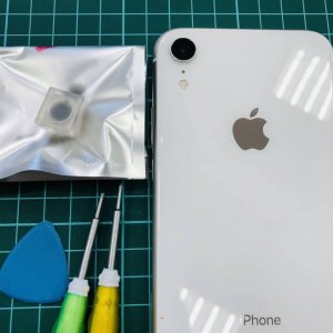 iPhoneXR アウトカメラ交換