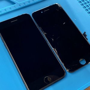 iPhoneSE2 パネル交換修理