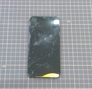iPhone11ガラス交換修理