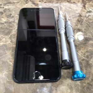 iPhone8 液晶交換