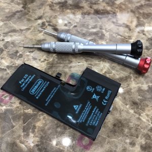 iPhoneXS バッテリー交換