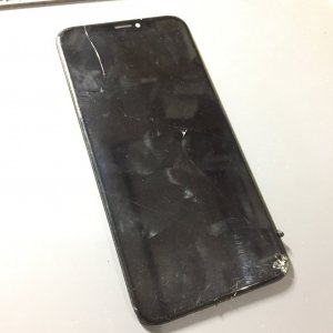 iPhoneXR パネル交換