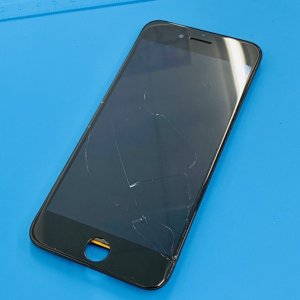 iPhoneSE2 パネル交換修理