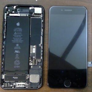 iPhone7 フロントパネル交換