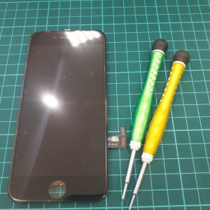 iPhone7 液晶交換