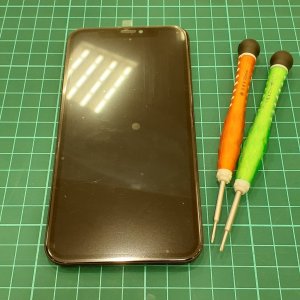 iPhoneXR ガラスパネル交換