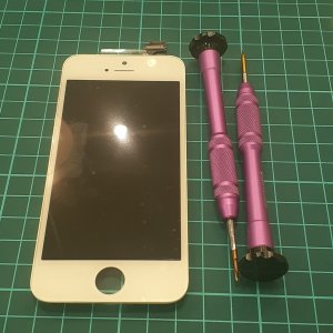 iPhone5 液晶交換