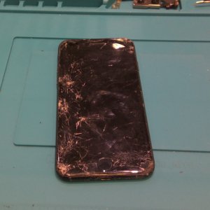 iPhone7ガラス交換