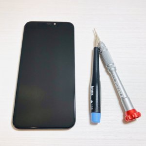 iPhone11Pro 画面が割れて、液晶画面が映らない…→画面割れ、液晶の不具合、全て即日修理可能‼当店にお任せください‼
